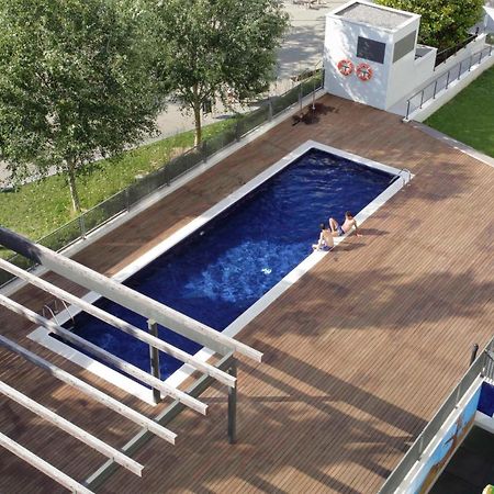 1217 - Pool And Beach Nice Apartment II Barcelona Bagian luar foto