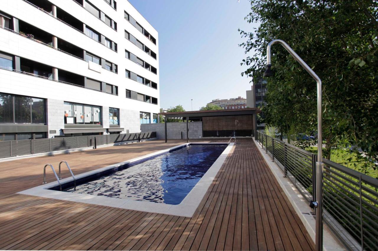 1217 - Pool And Beach Nice Apartment II Barcelona Bagian luar foto