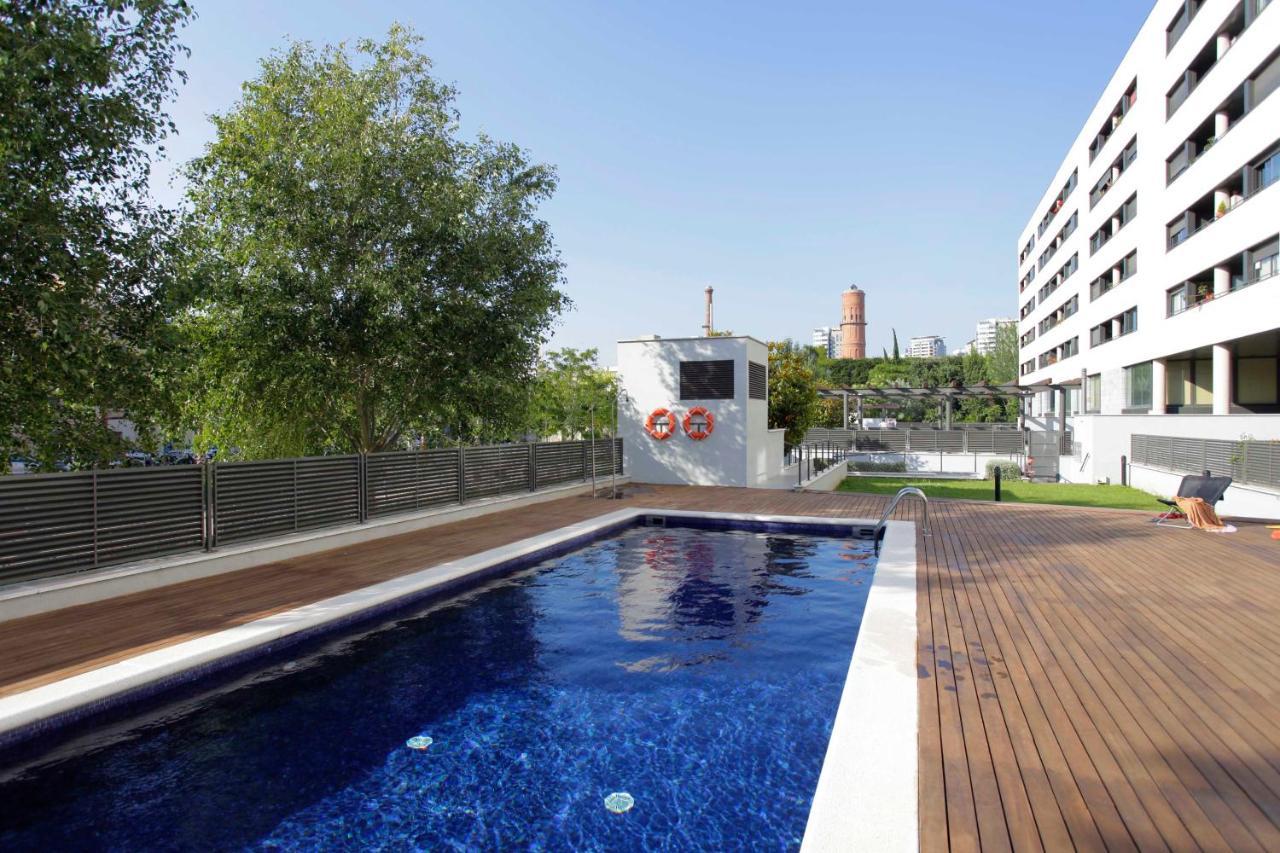 1217 - Pool And Beach Nice Apartment II Barcelona Bagian luar foto