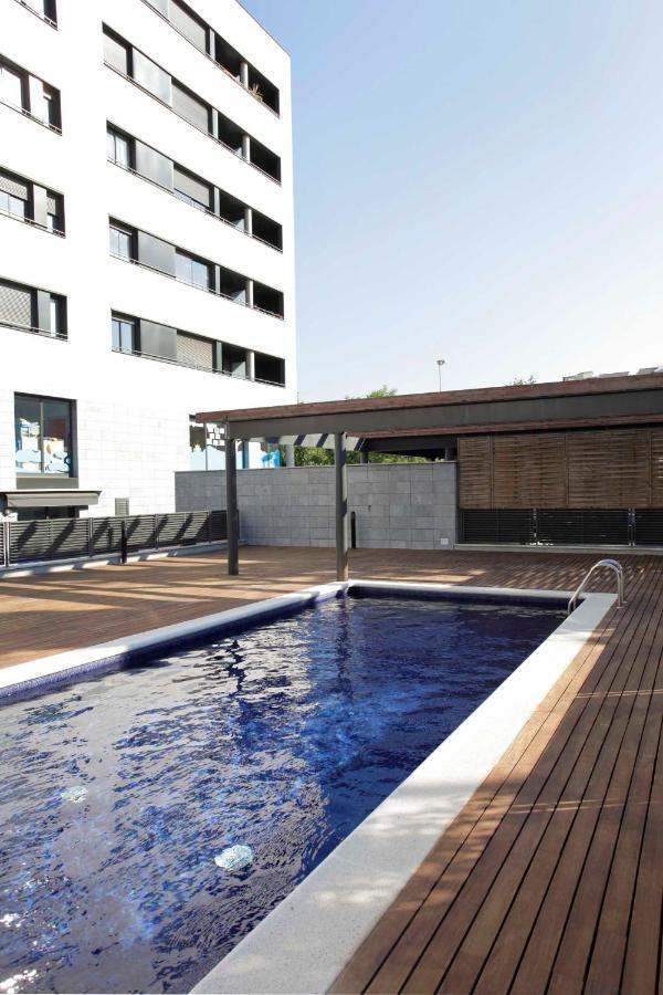 1217 - Pool And Beach Nice Apartment II Barcelona Bagian luar foto