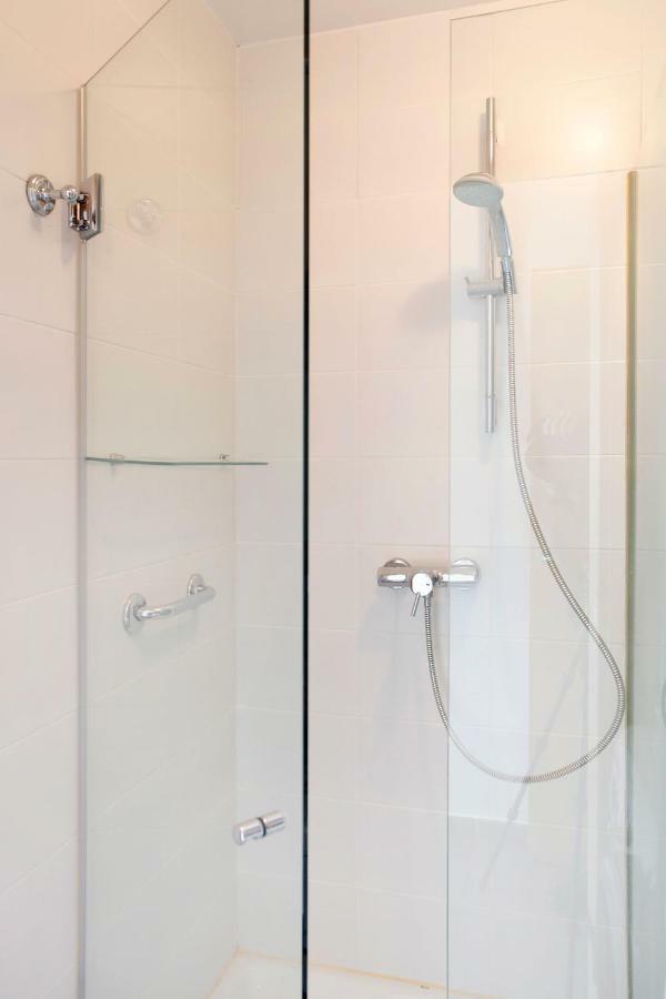 1217 - Pool And Beach Nice Apartment II Barcelona Bagian luar foto